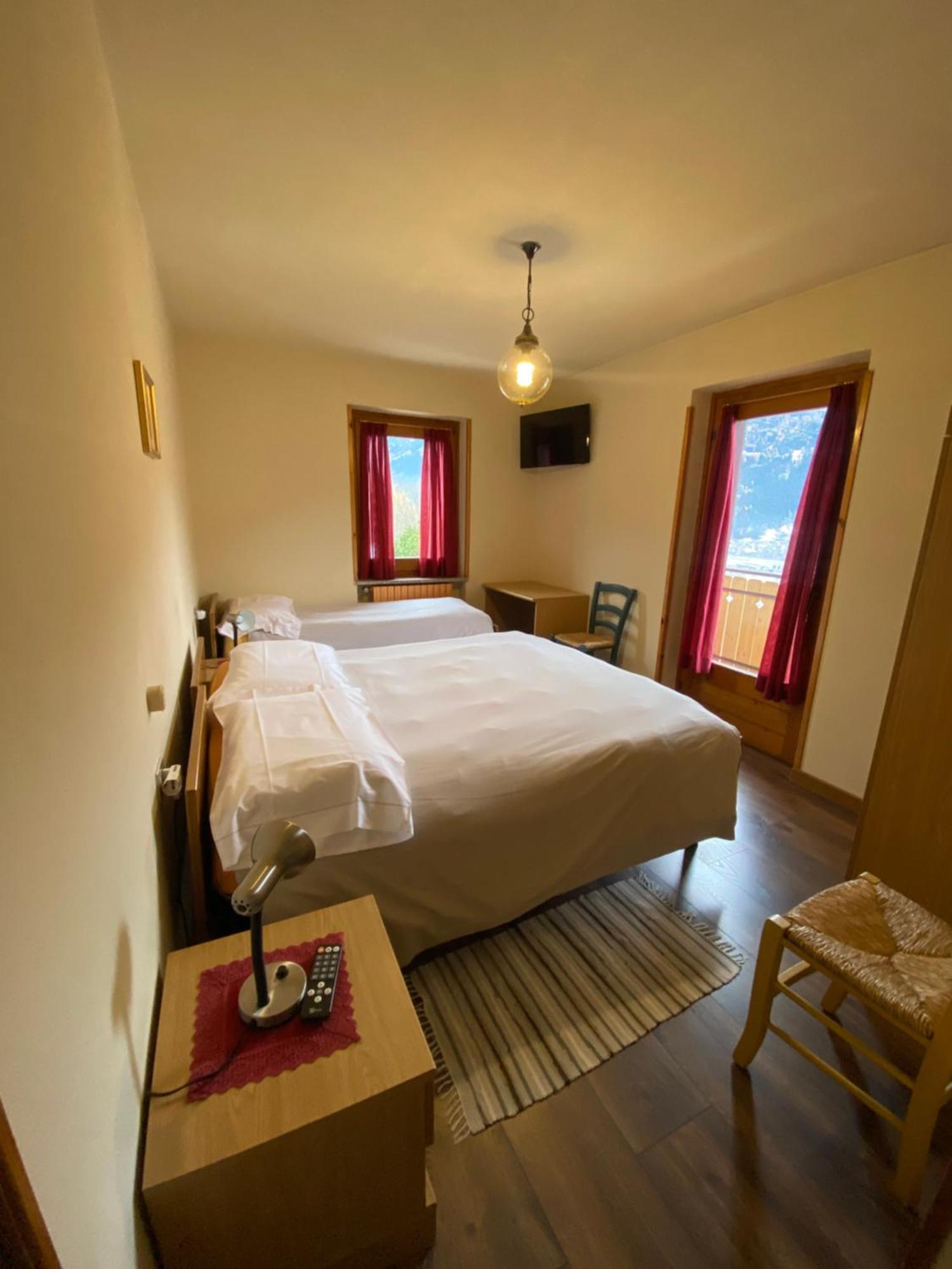 Hotel Eira Μπόρμιο Εξωτερικό φωτογραφία